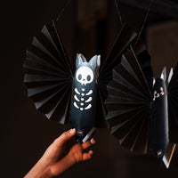 Set mit 3 Hängedekorationen aus Papier - Bat Blitz