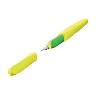 Pelikan Twist® Füller Feder M, Neon Gelb, universell für Rechts- und Linkshänder - Produktansicht bei Farbe und mehr