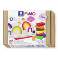 STAEDTLER® FIMO® soft 8023 ofenhärtende Modelliermasse, Materialpackung "Basic Set", 9 Halbblöcken 25g, 1 Glanzlack, 2 Modellierwerkzeuge